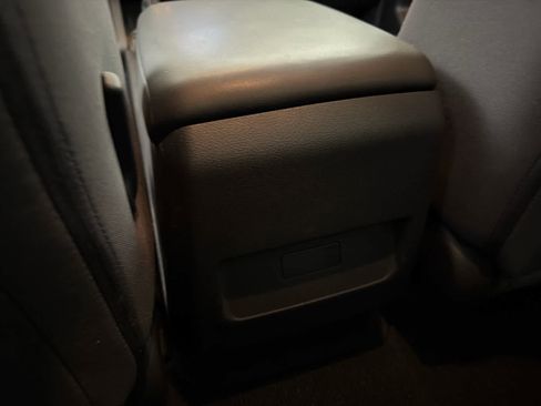 Used 2022 Nissan Frontier SV w/ Technology Package AWD/4WD image 20