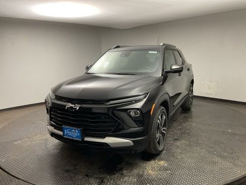 New 2026 Chevrolet TrailBlazer LT w/ Convenience Package image 3