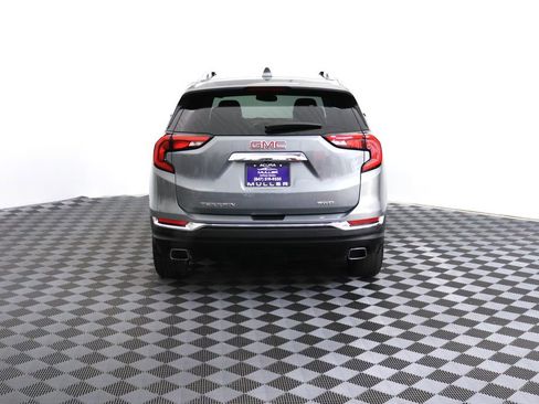 Used 2020 GMC Terrain SLT w/ Preferred Package image 8