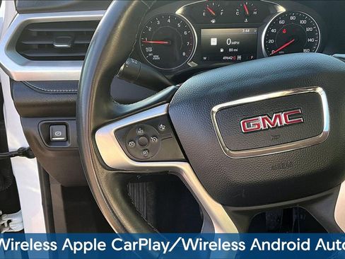 Used 2023 GMC Acadia SLT image 12