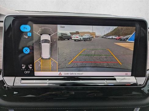 New 2026 Volkswagen Atlas SEL Premium R-Line image 19