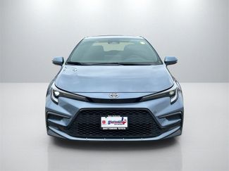 Used 2025 Toyota Corolla SE video 2