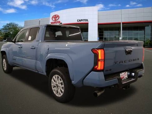 New 2026 Toyota Tacoma SR5 image 4
