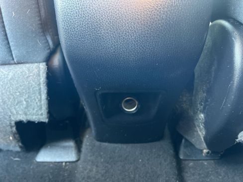 Used 2018 Toyota RAV4 XLE image 31