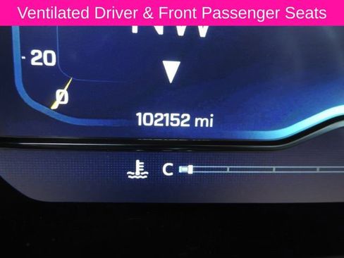 Used 2023 Chevrolet Silverado 1500 LTZ image 29