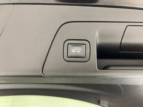 Used 2022 Buick Envision Preferred image 29