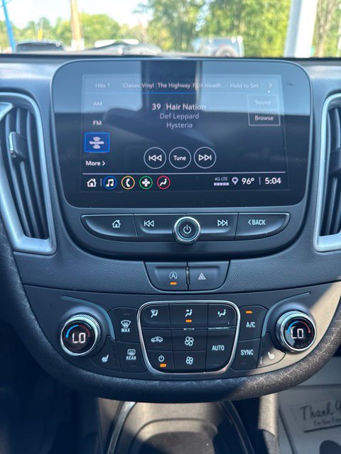 Used 2022 Chevrolet Malibu LT FWD image 25