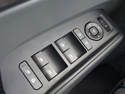 New 2026 Kia EV9 Light RWD image 16