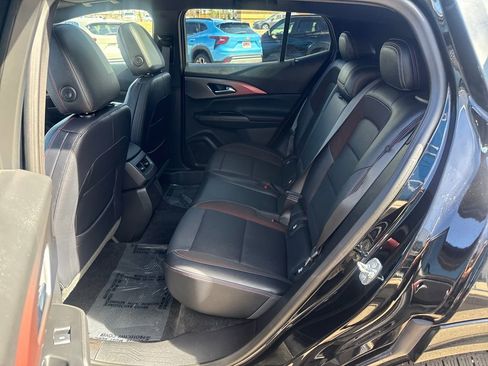 Used 2025 Chevrolet Equinox EV RS image 25