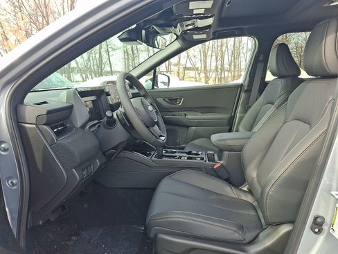 New 2026 Subaru Outback Limited AWD/4WD image 9
