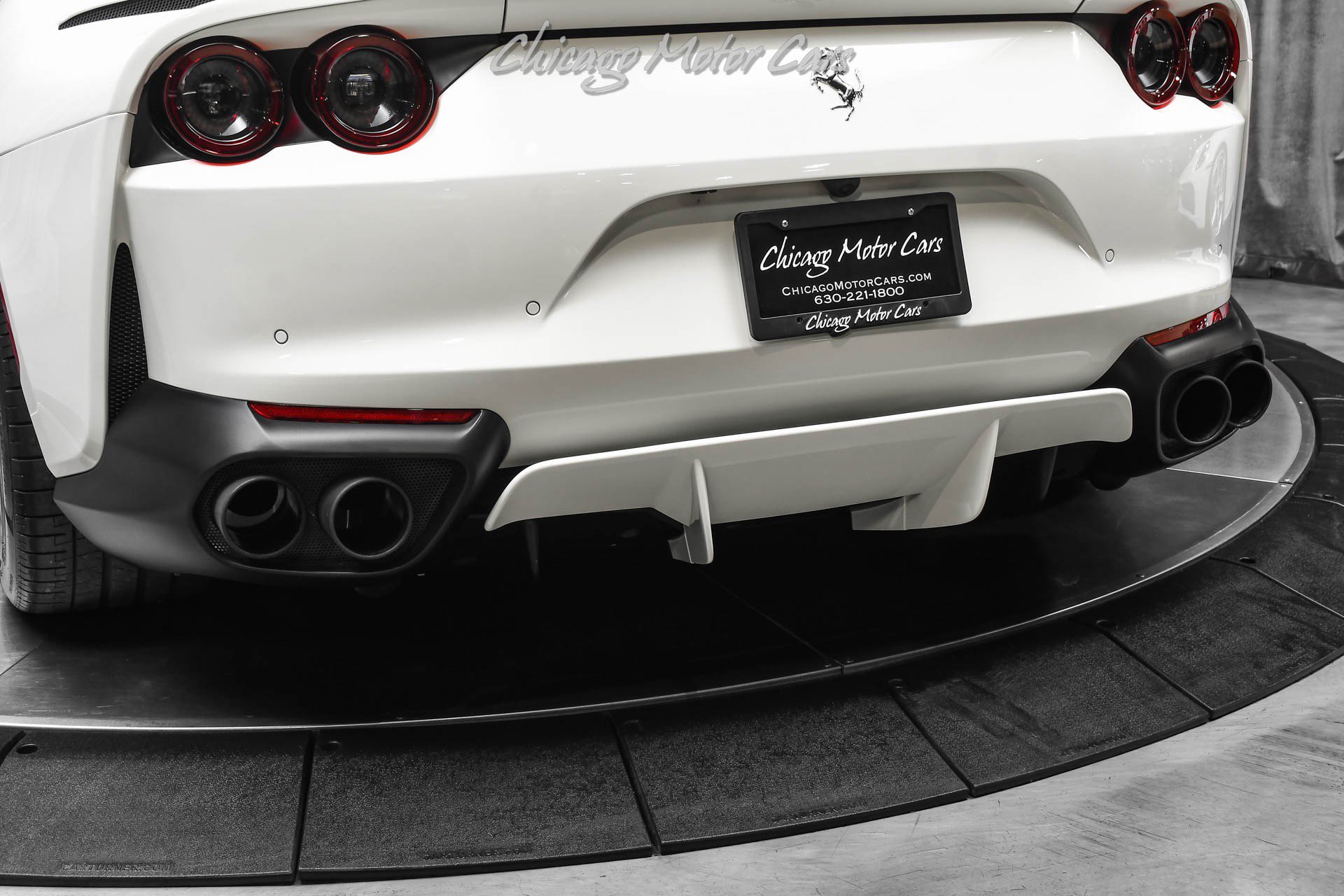 Used 2020 Ferrari 812 Superfast RWD image 38