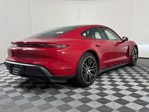 Certified 2022 Porsche Taycan image 9