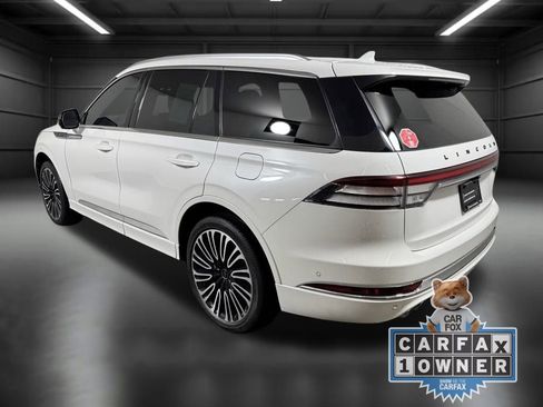 Certified 2023 Lincoln Aviator Black Label w/ Dynamic Handling Package image 4