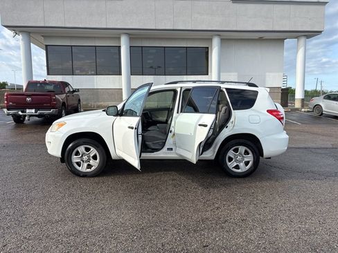 Used 2009 Toyota RAV4 4WD image 4