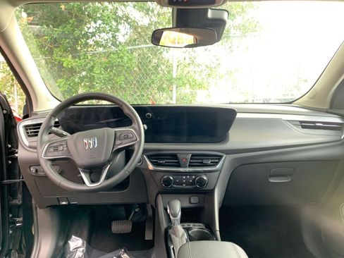 Used 2025 Buick Encore GX Preferred image 31