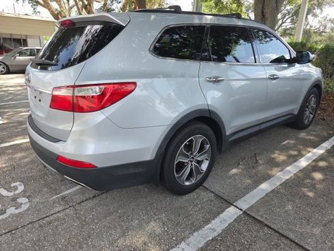 Used 2014 Hyundai Santa Fe GLS FWD image 5
