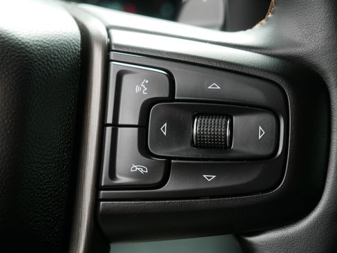 Used 2023 GMC Sierra 1500 AT4 w/ AT4 Preferred Package AWD/4WD image 29