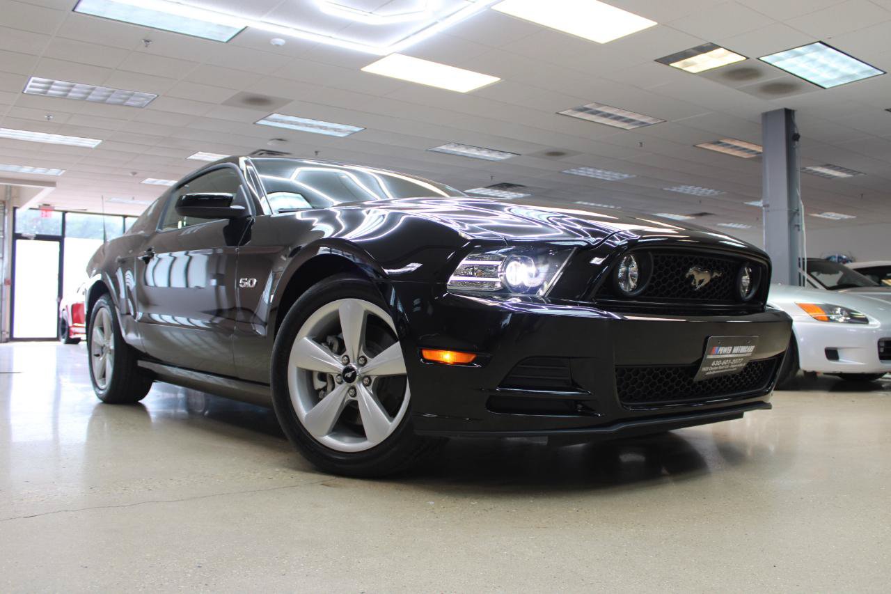 Used 2014 Ford Mustang GT w/ Equipment Group 301A RWD image 4