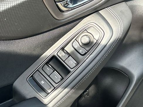 Used 2021 Subaru Forester Premium AWD/4WD image 12