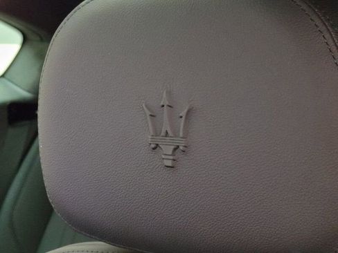 Used 2023 Maserati Levante GT image 23