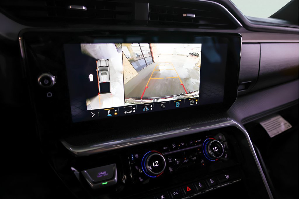 Used 2022 GMC Sierra 1500 Denali AWD/4WD image 19