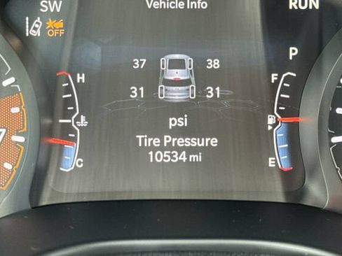 Used 2023 Jeep Compass Latitude w/ Sun and Sound Group AWD/4WD image 26