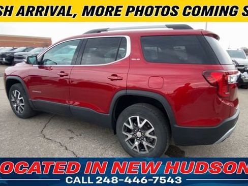 Used 2021 GMC Acadia SLE w/ Driver Convenience Package image 8