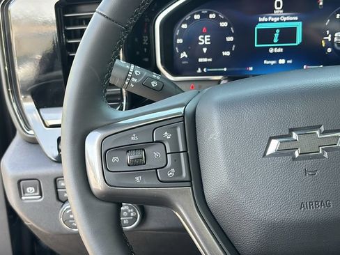 Used 2026 Chevrolet Silverado 2500 ZR2 w/ LPO, Dark Essentials Package AWD/4WD image 17