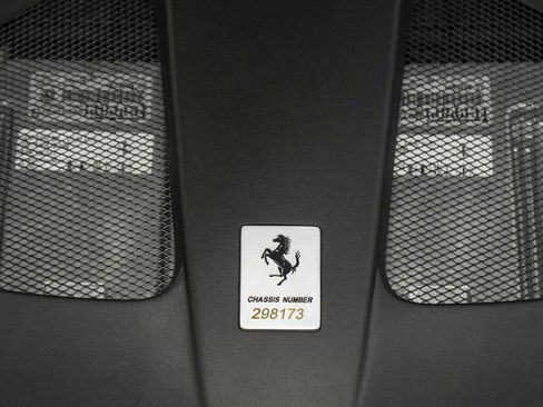 Used 2023 Ferrari 812 GTS image 51
