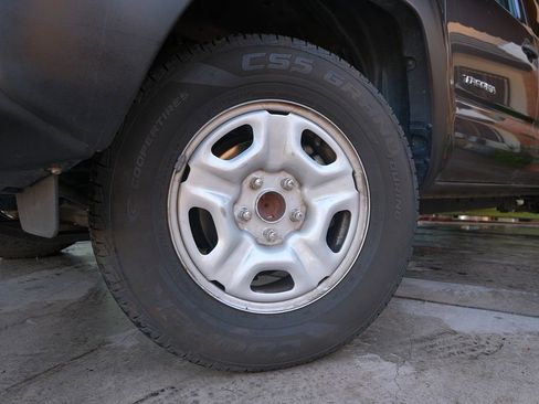 Used 2013 Toyota Tacoma 2WD Double Cab w/ Convenience Pkg image 34