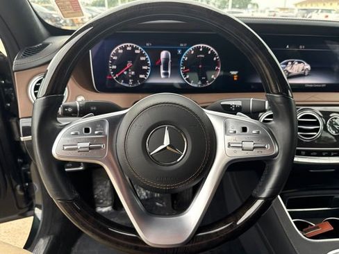 Used 2019 Mercedes-Benz S 560 4MATIC Sedan image 19
