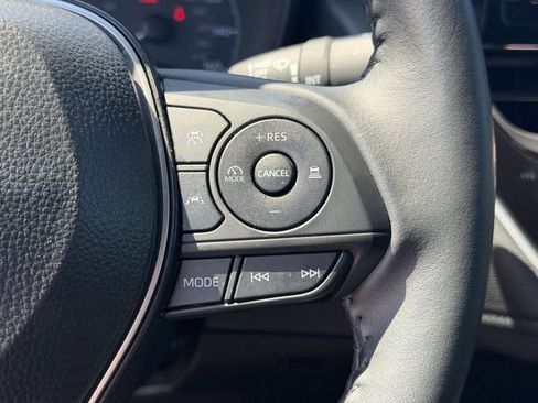 Used 2025 Toyota Corolla SE FWD image 23