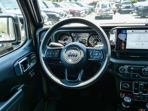 New 2026 Jeep Gladiator Mojave AWD/4WD image 15