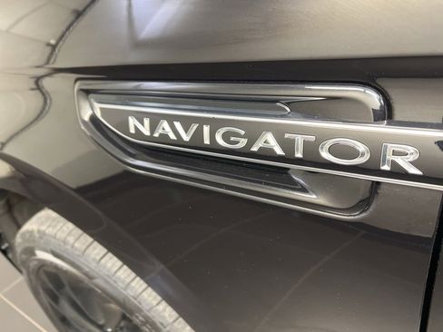 Used 2021 Lincoln Navigator L Reserve image 46