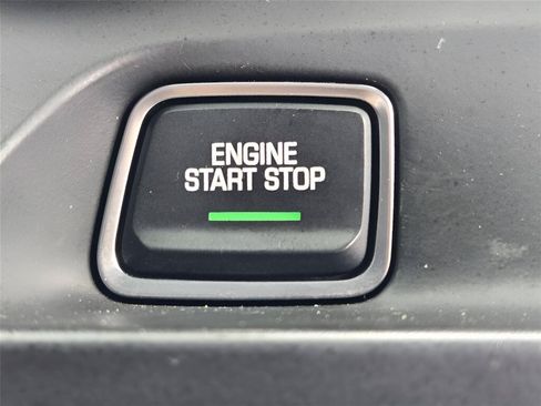 Used 2017 Chevrolet Camaro SS RWD image 19