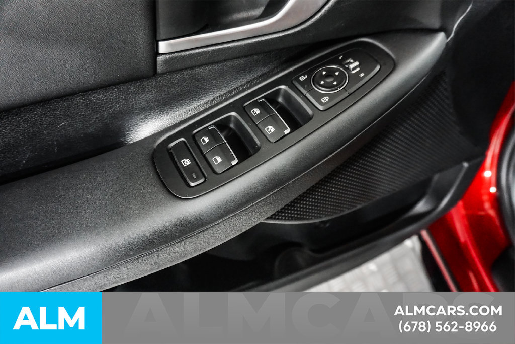 Used 2025 Hyundai Sonata SEL FWD image 46