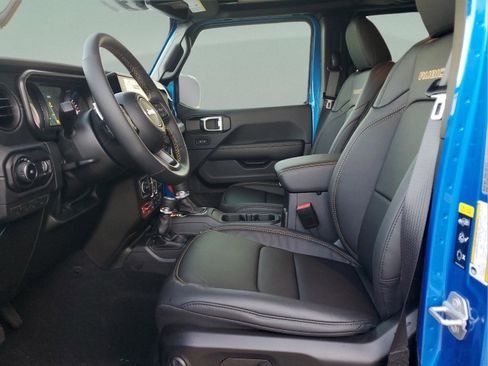 New 2025 Jeep Wrangler Unlimited Rubicon 392 image 18