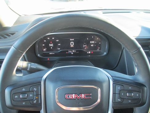 Certified 2023 GMC Yukon XL SLT w/ SLT Premium Package image 30