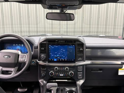 Used 2025 Ford F150 Lariat image 35