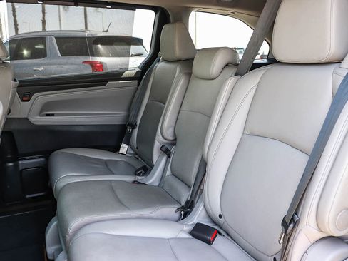 Used 2023 Honda Odyssey Touring image 21