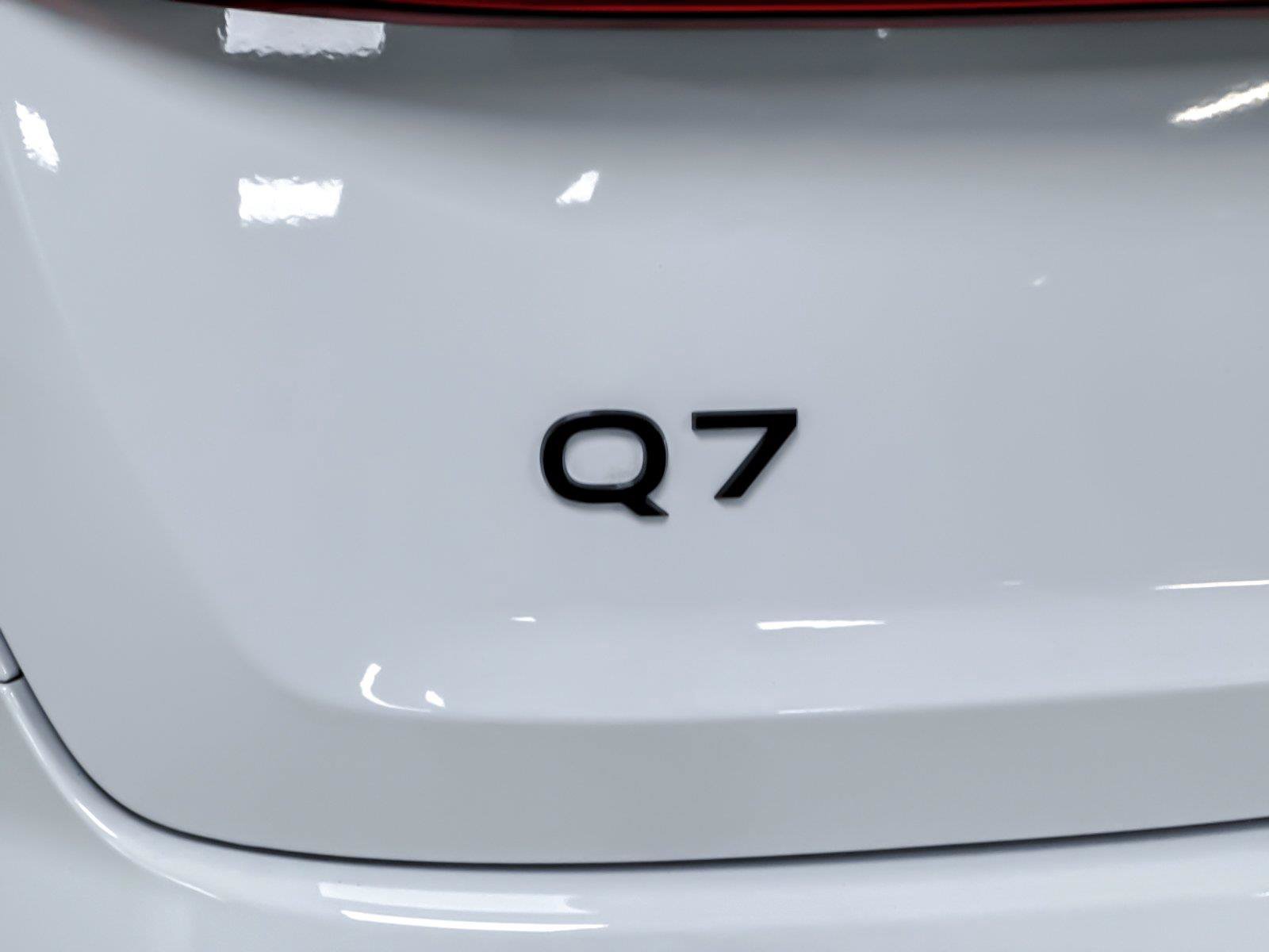 Certified 2026 Audi Q7 3.0T Premium Plus AWD/4WD image 27