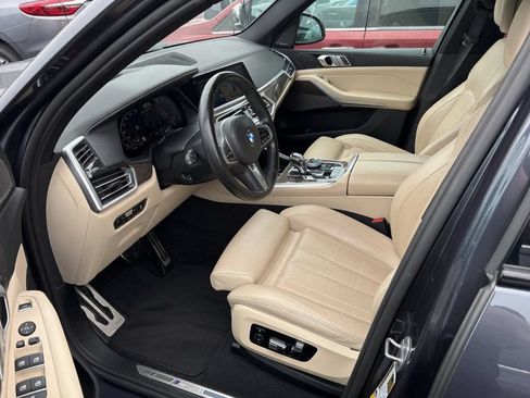 Used 2021 BMW X5 M50i w/ Executive Package AWD/4WD image 2
