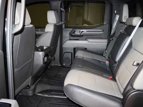 Used 2022 Chevrolet Silverado 1500 ZR2 w/ Technology Package image 56