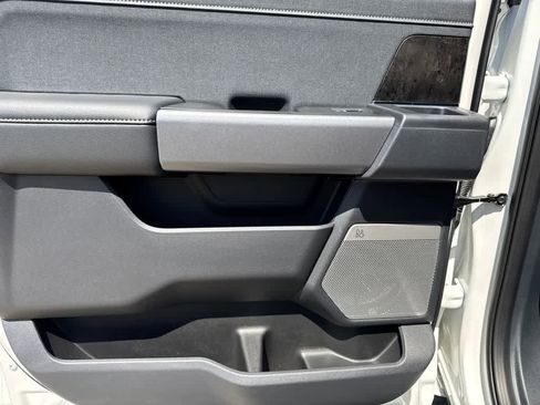 New 2025 Ford F250 Lariat w/ Lariat Ultimate Package image 18