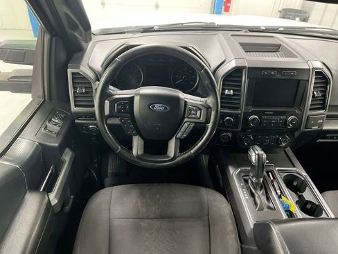 Used 2018 Ford F150 XLT w/ Equipment Group 302A Luxury AWD/4WD image 11