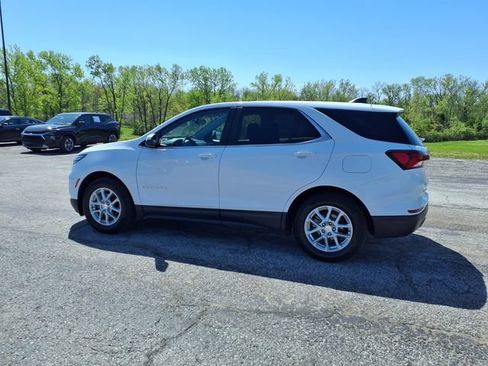 Used 2023 Chevrolet Equinox LT FWD image 27