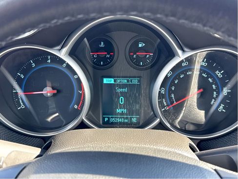 Used 2014 Chevrolet Cruze Eco image 17