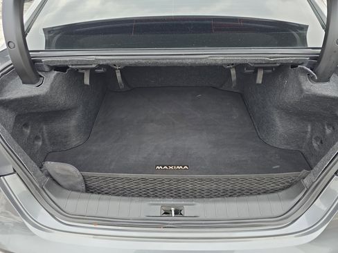 Used 2020 Nissan Maxima SR w/ Sport Mat Group image 5