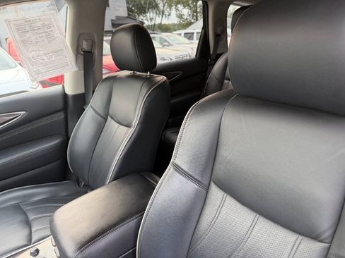 Used 2019 INFINITI QX60 Luxe w/ Essential Package AWD/4WD image 14