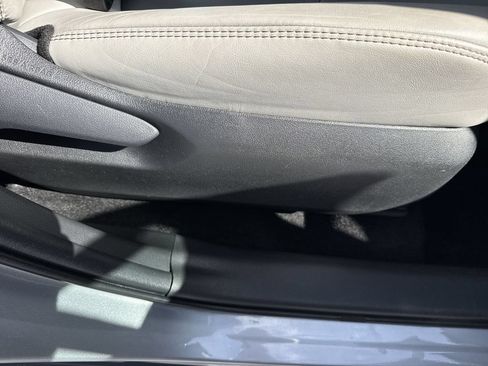 Used 2024 Toyota RAV4 XLE Premium FWD image 45